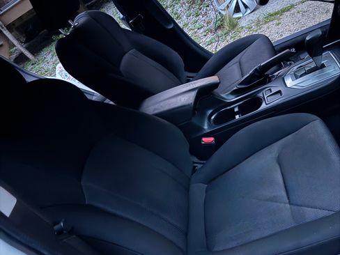 Used 2020 Subaru Impreza 2.0i AWD/4WD image 8