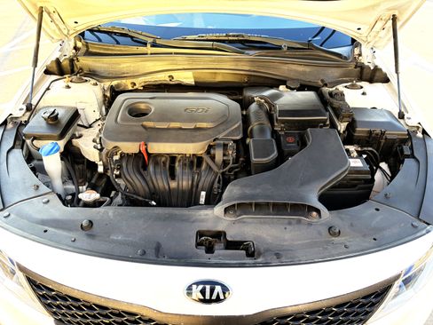Used 2016 Kia Optima LX w/ LX Convenience Package image 14