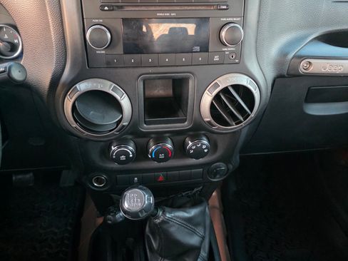 Used 2011 Jeep Wrangler Sport image 11