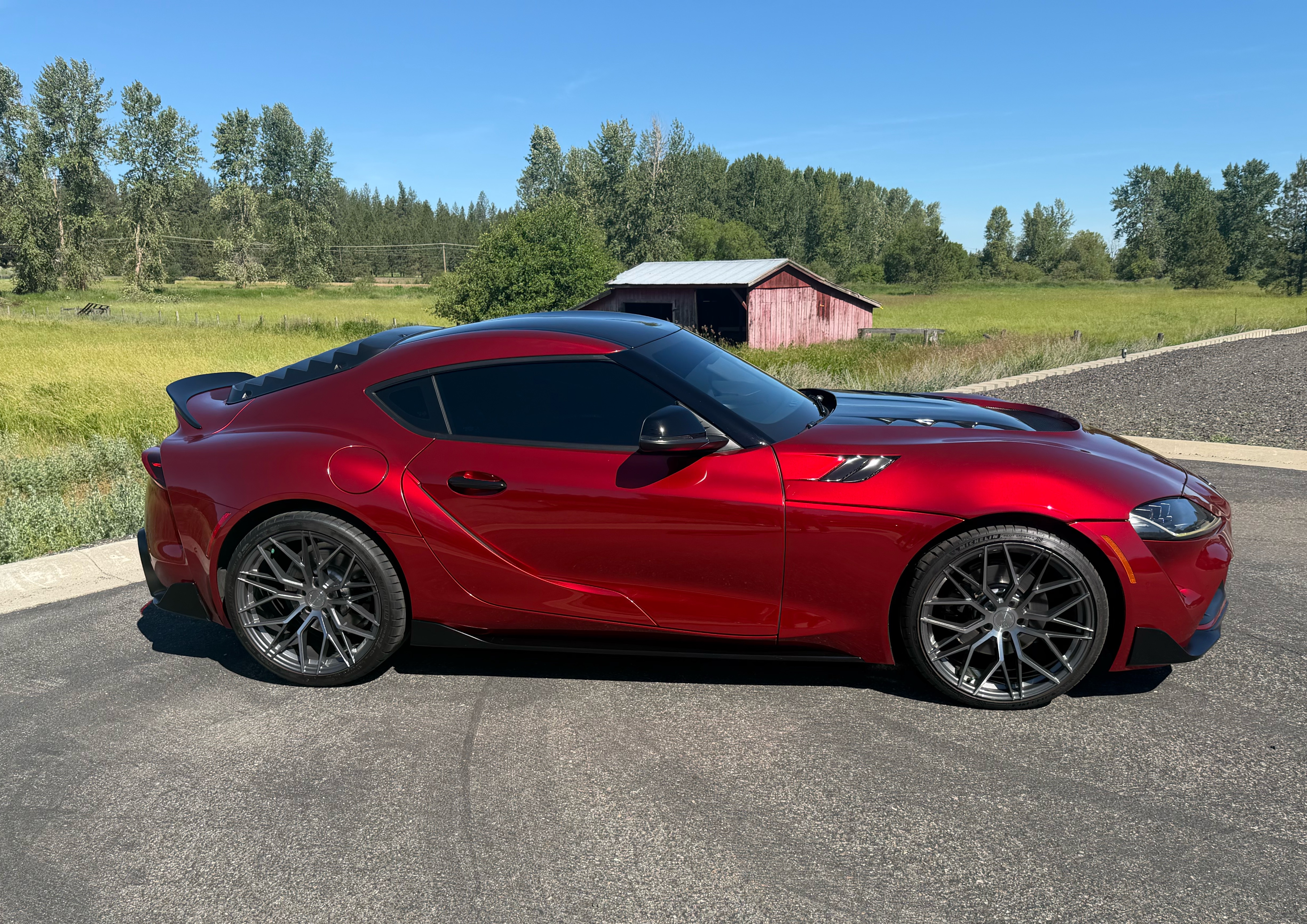Used 2021 Toyota Supra w/ Safety & Technology Package RWD image 1