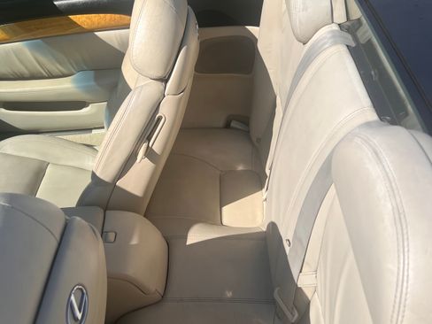 Used 2003 Lexus SC 430 Convertible image 9