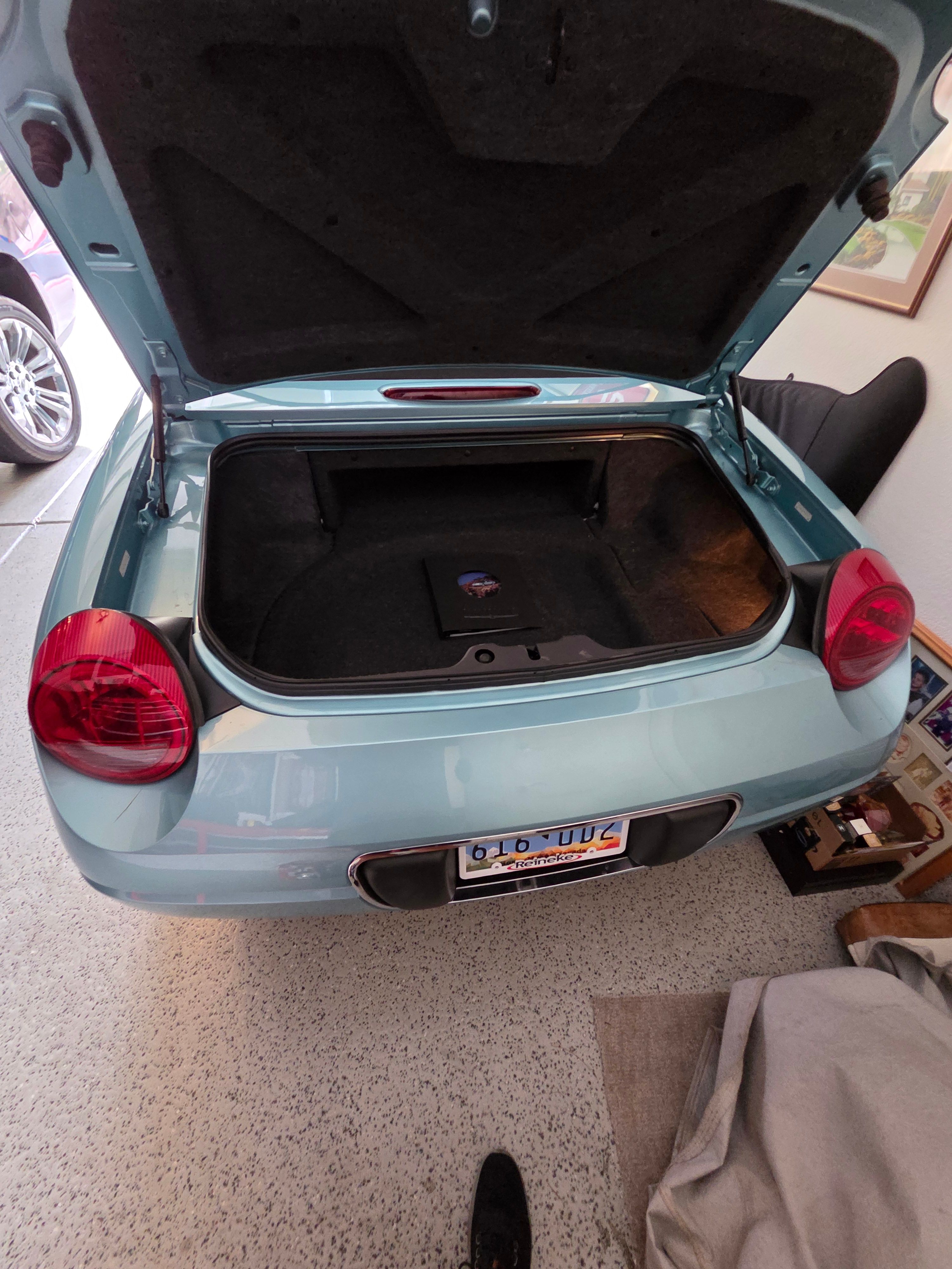 Used 2002 Ford Thunderbird RWD image 23