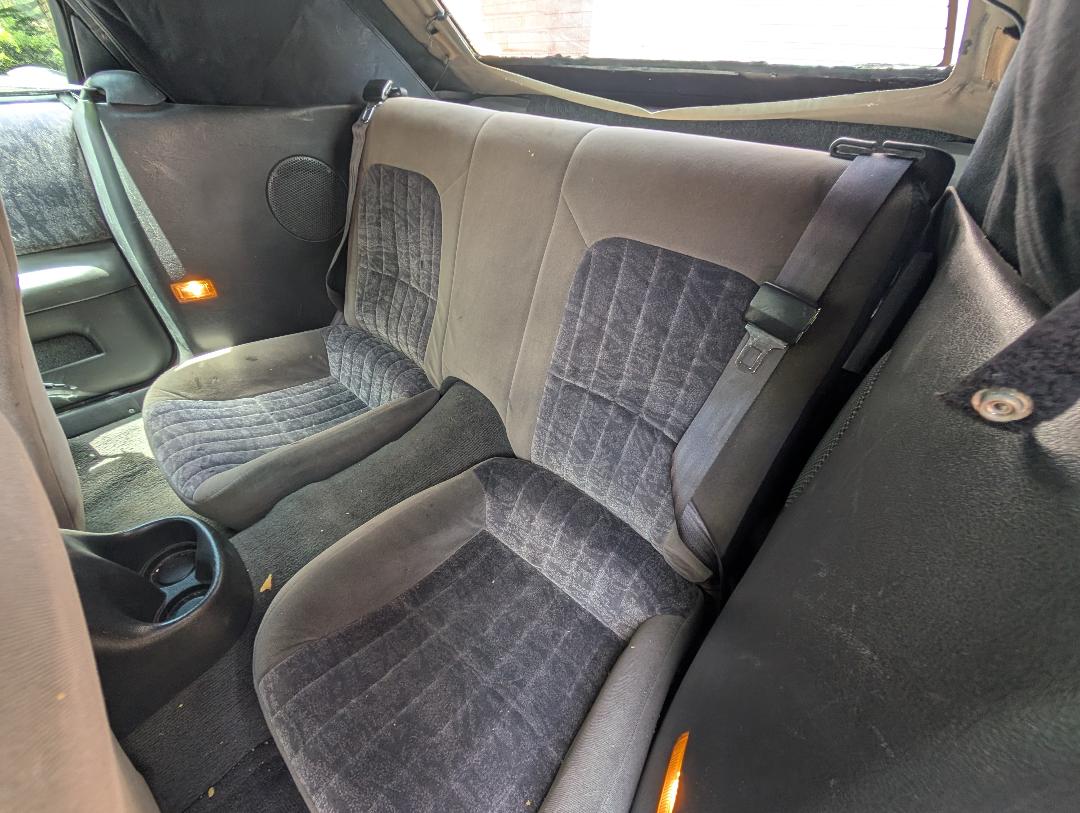 Used 2002 Chevrolet Camaro LT RWD image 4