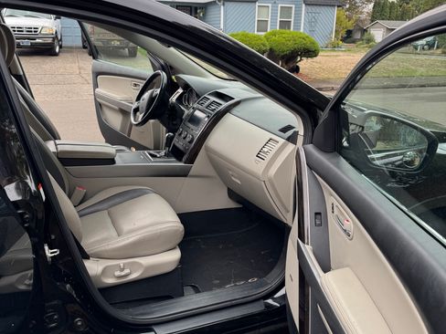 Used 2011 MAZDA CX-9 Grand Touring w/ Moonroof & Bose Audio Pkg image 2