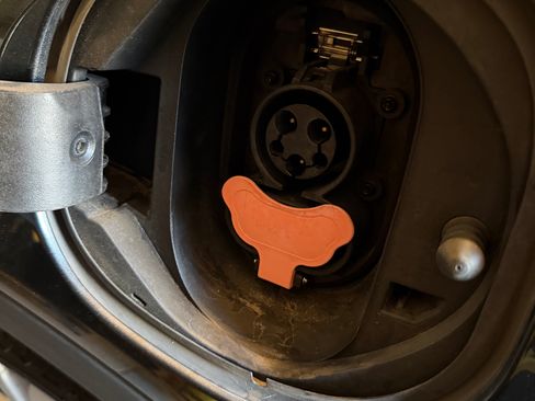 Used 2021 Chevrolet Bolt LT image 16