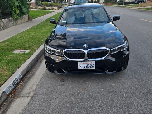 Used 2019 BMW 330i 330i Sedan 4D w/ Convenience Package image 1