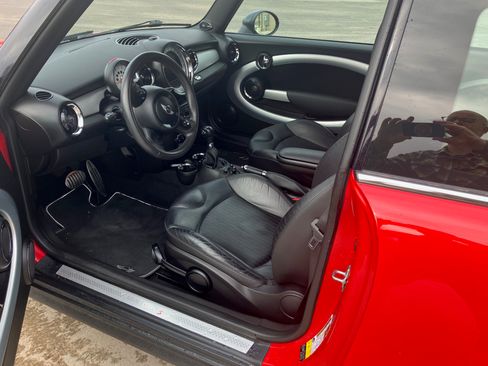 Used 2012 MINI Cooper Clubman S FWD image 9