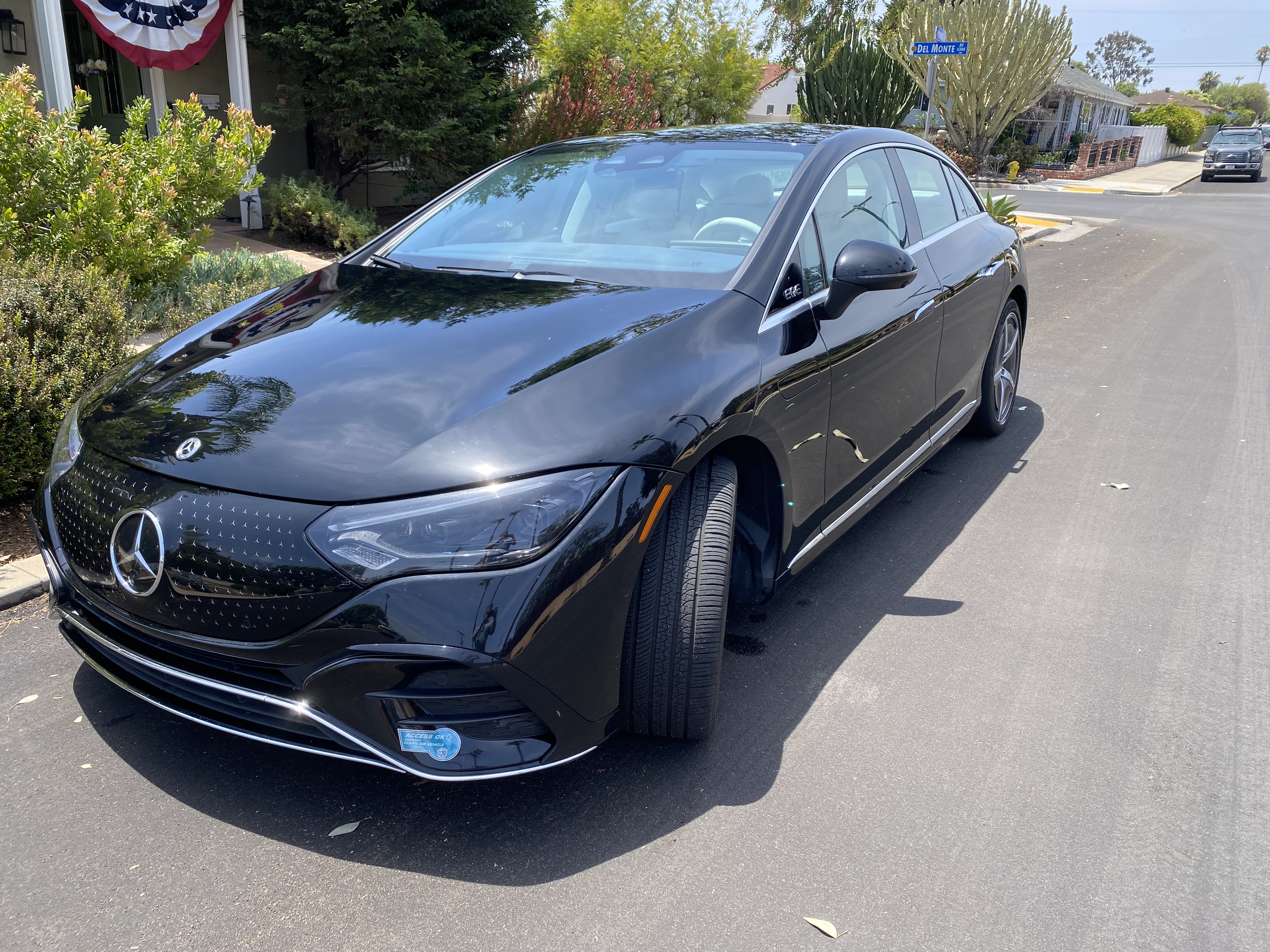 Used 2023 Mercedes-Benz EQE 350+ Sedan image 1