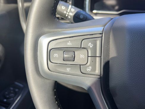 Used 2025 Chevrolet Silverado 1500 LT image 26