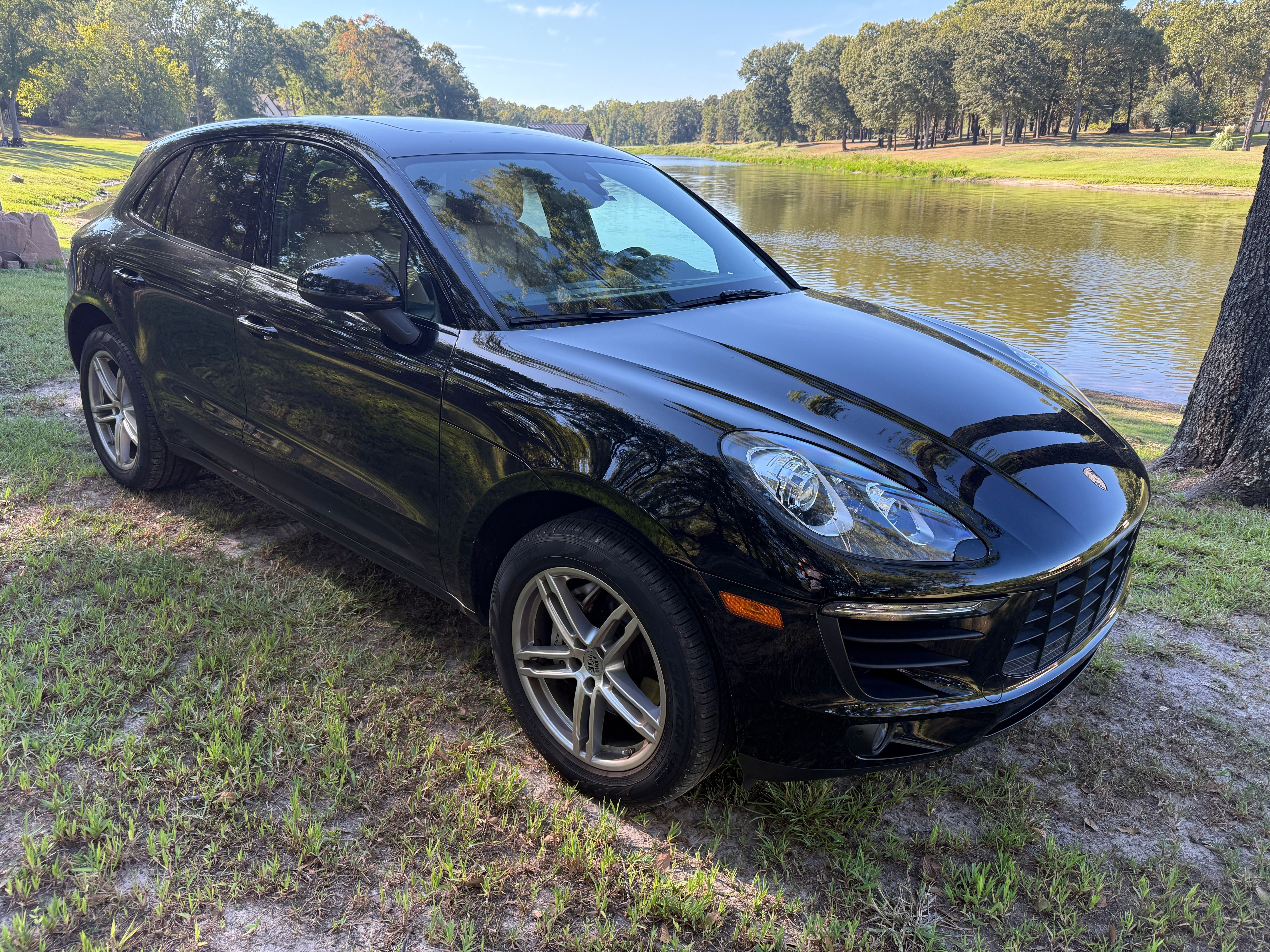 Used 2018 Porsche Macan S AWD/4WD image 9