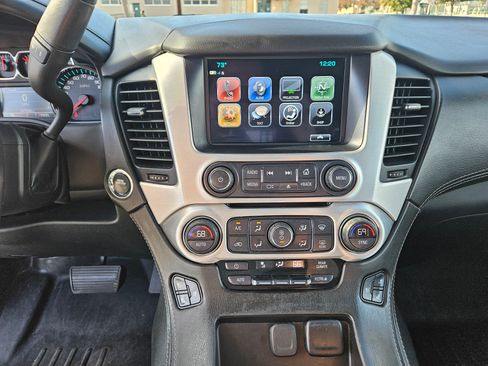 Used 2020 GMC Yukon XL SLT image 18