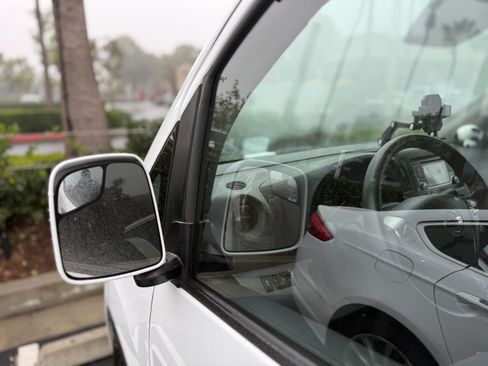 Used 2019 Nissan NV200 SV image 16