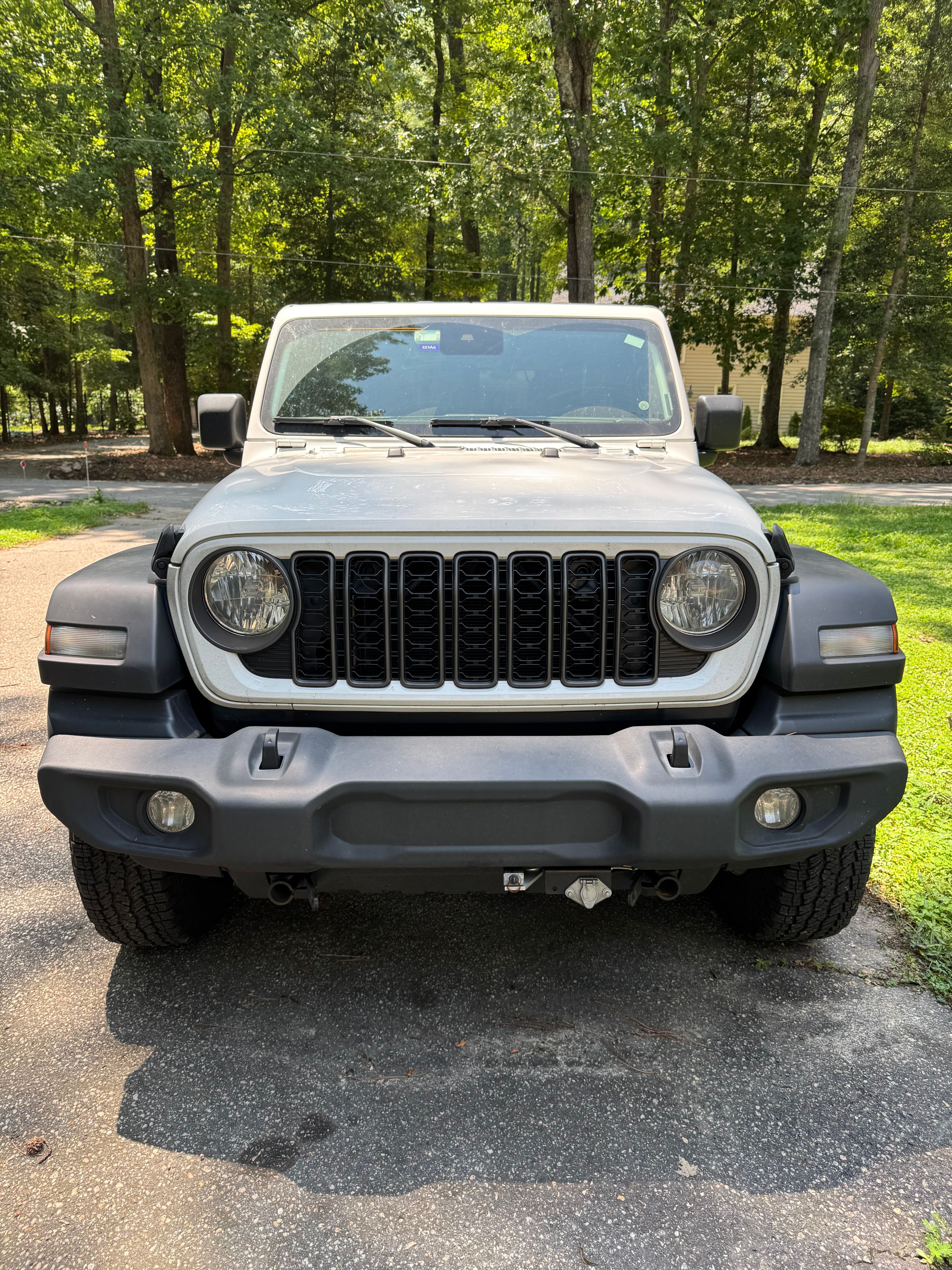 Used 2024 Jeep Wrangler Sport AWD/4WD image 4