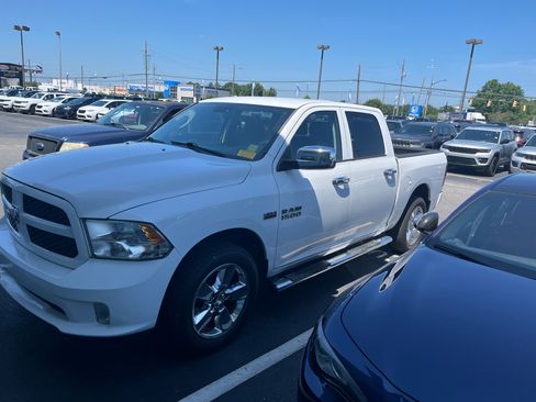 Used 2013 RAM 1500 Express image 8
