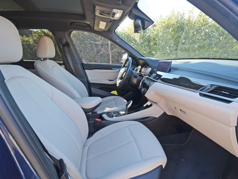 Used 2022 BMW X1 sDrive28i w/ Convenience Package image 16