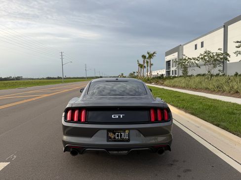 Used 2016 Ford Mustang GT Premium w/ GT Performance Package RWD image 4