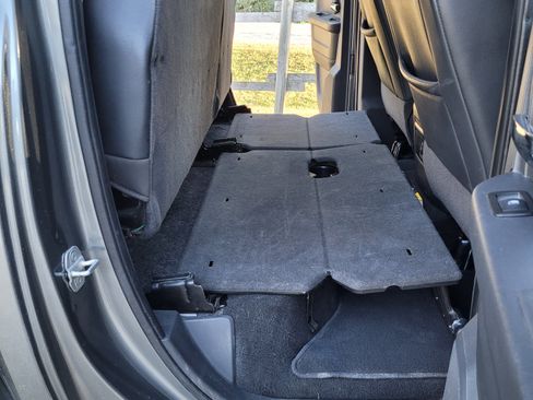 Used 2012 RAM 1500 Laramie w/ Protection Group image 17