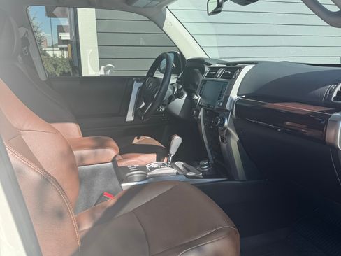 Used 2023 Toyota 4Runner Limited image 11