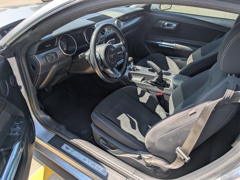 Used 2020 Ford Mustang GT w/ GT Performance Package image 18