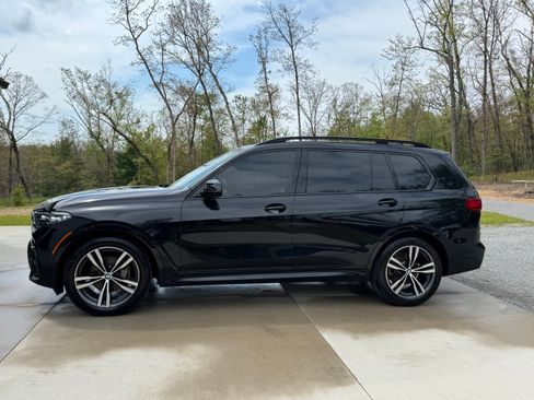 Used 2020 BMW X7 xDrive40i w/ M Sport Package AWD/4WD image 1