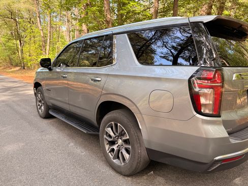 Used 2023 Chevrolet Tahoe LT w/ Max Trailering Package AWD/4WD image 4
