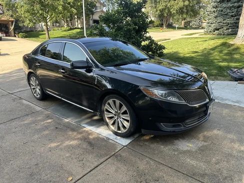 Used 2013 Lincoln MKS AWD image 2