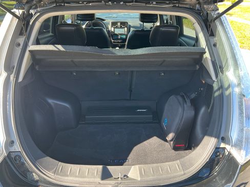 Used 2015 Nissan Leaf SL w/ Premium Package image 13