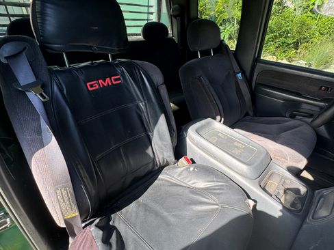 Used 2000 GMC Sierra 1500 2WD Extended Cab image 18