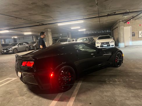 Used 2015 Chevrolet Corvette Stingray Coupe w/ 2LT Preferred Equipment Group image 23