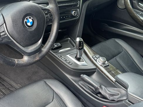Used 2013 BMW 328i Sedan RWD image 6