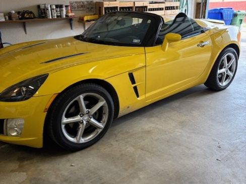 Used 2009 Saturn Sky Red Line image 1