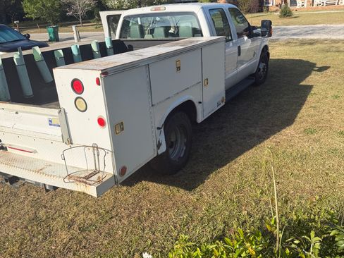 Used 2013 Ford F350 XL w/ PWR Equipment Group RWD image 5