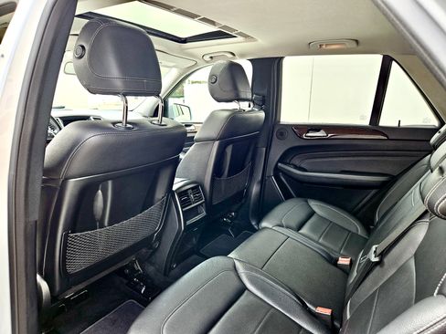 Used 2012 Mercedes-Benz ML 350 4MATIC image 23