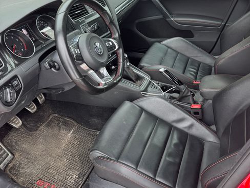 Used 2017 Volkswagen GTI Autobahn image 6