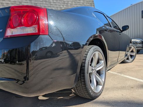 Used 2009 Dodge Charger SE image 8