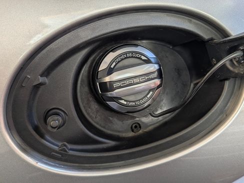 Used 2020 Porsche 911 Carrera S image 30