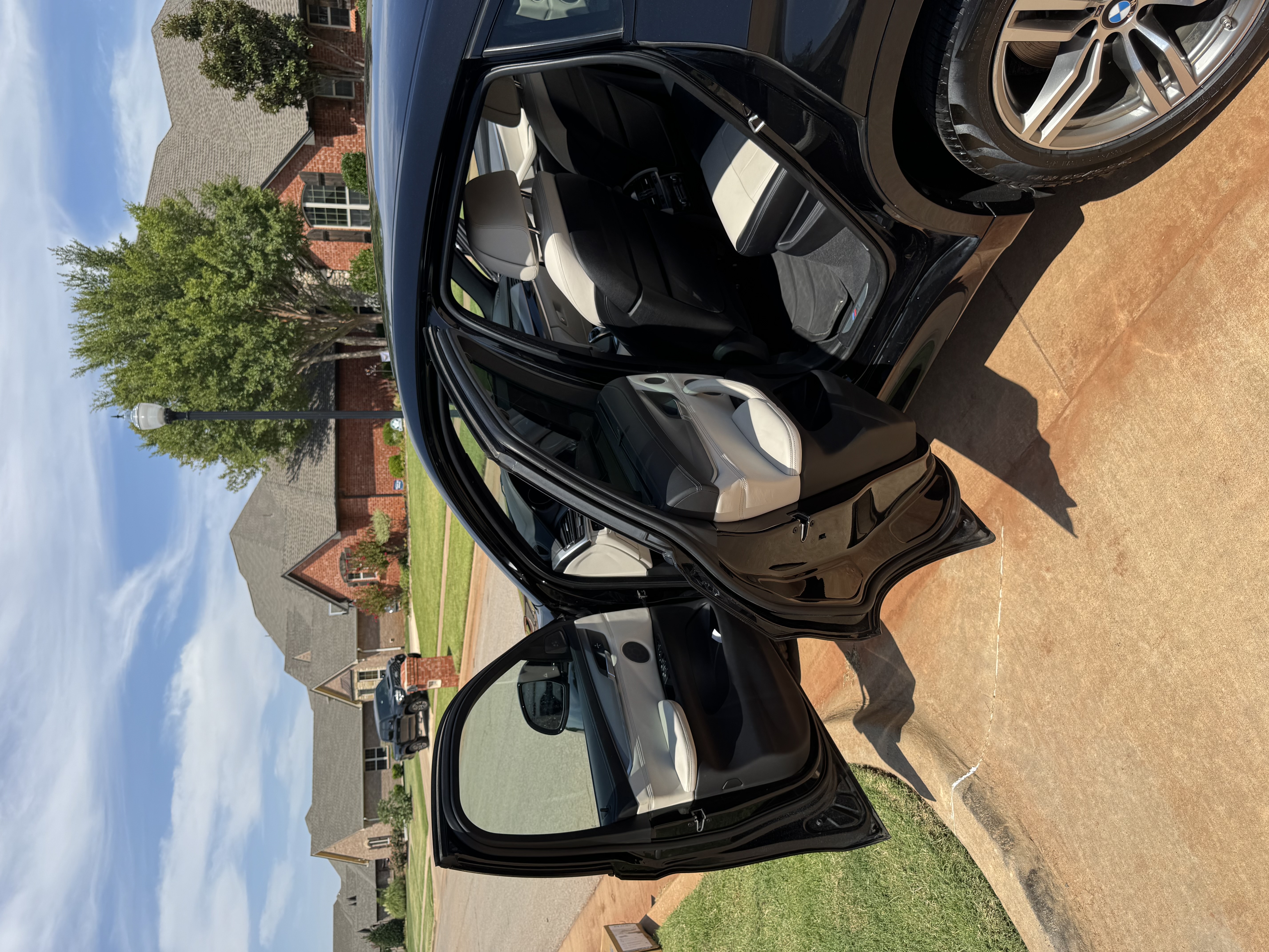Used 2018 BMW X6 xDrive50i AWD/4WD image 4