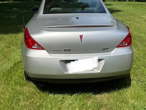Used 2007 Pontiac G6 GT w/ Sport Package FWD image 10