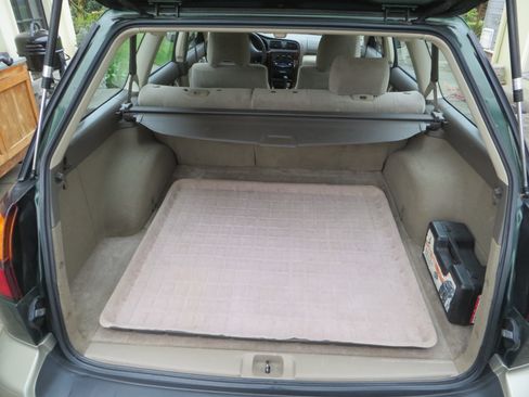 Used 2000 Subaru Outback Wagon 4D image 15