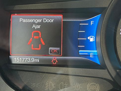 Used 2016 Ford Expedition EL XLT w/ Equipment Group 202A AWD/4WD image 10