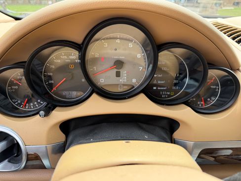 Used 2012 Porsche Cayenne S image 16