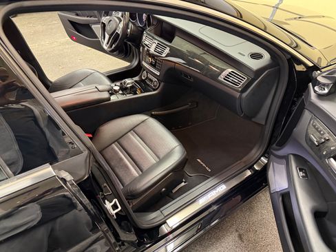 Used 2014 Mercedes-Benz CLS 63 AMG 4MATIC image 10