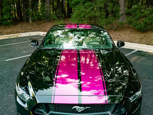 Used 2015 Ford Mustang GT image 15