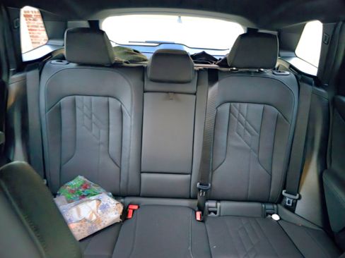 Used 2026 BMW X3 xDrive30 w/ Convenience Package image 10