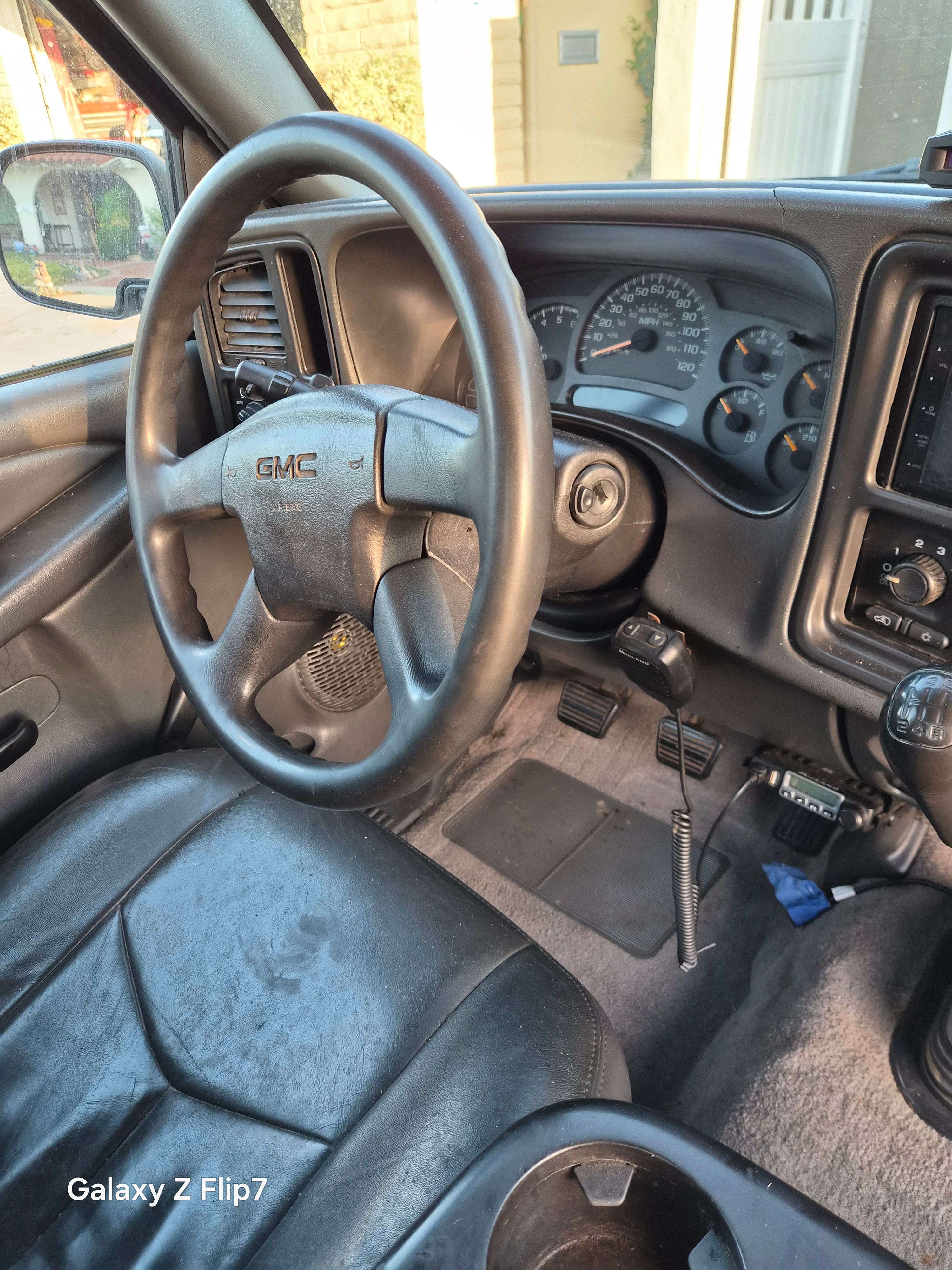 Used 2004 GMC Sierra 1500 2WD Regular Cab image 10
