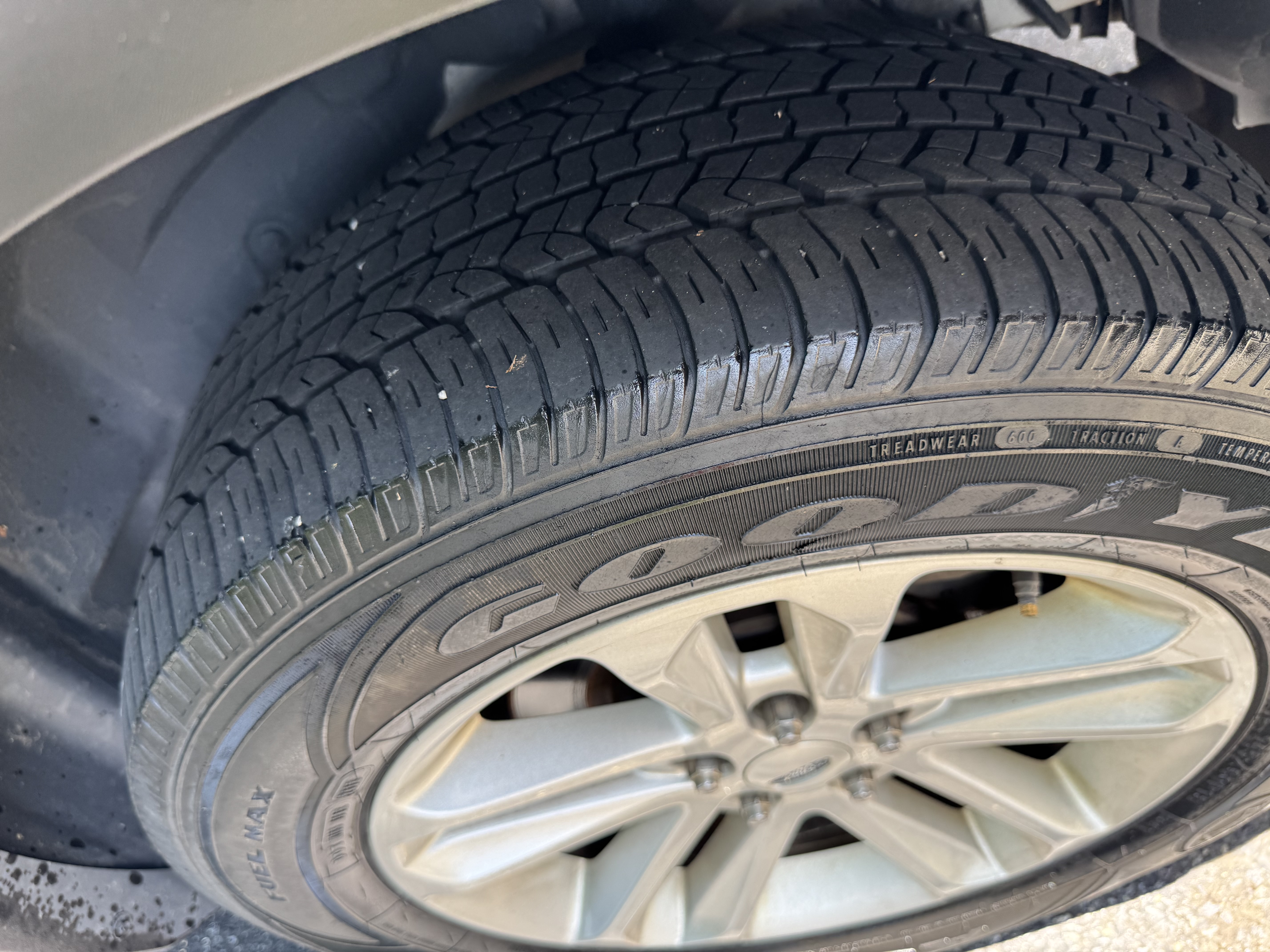 Used 2014 Ford Explorer XLT AWD/4WD image 19