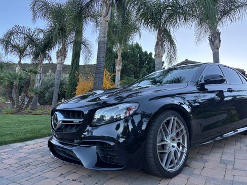 Used 2018 Mercedes-Benz E 63 AMG S image 24