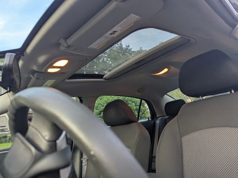 Used 2010 Chevrolet Malibu LT w/ Power Convenience Package image 22