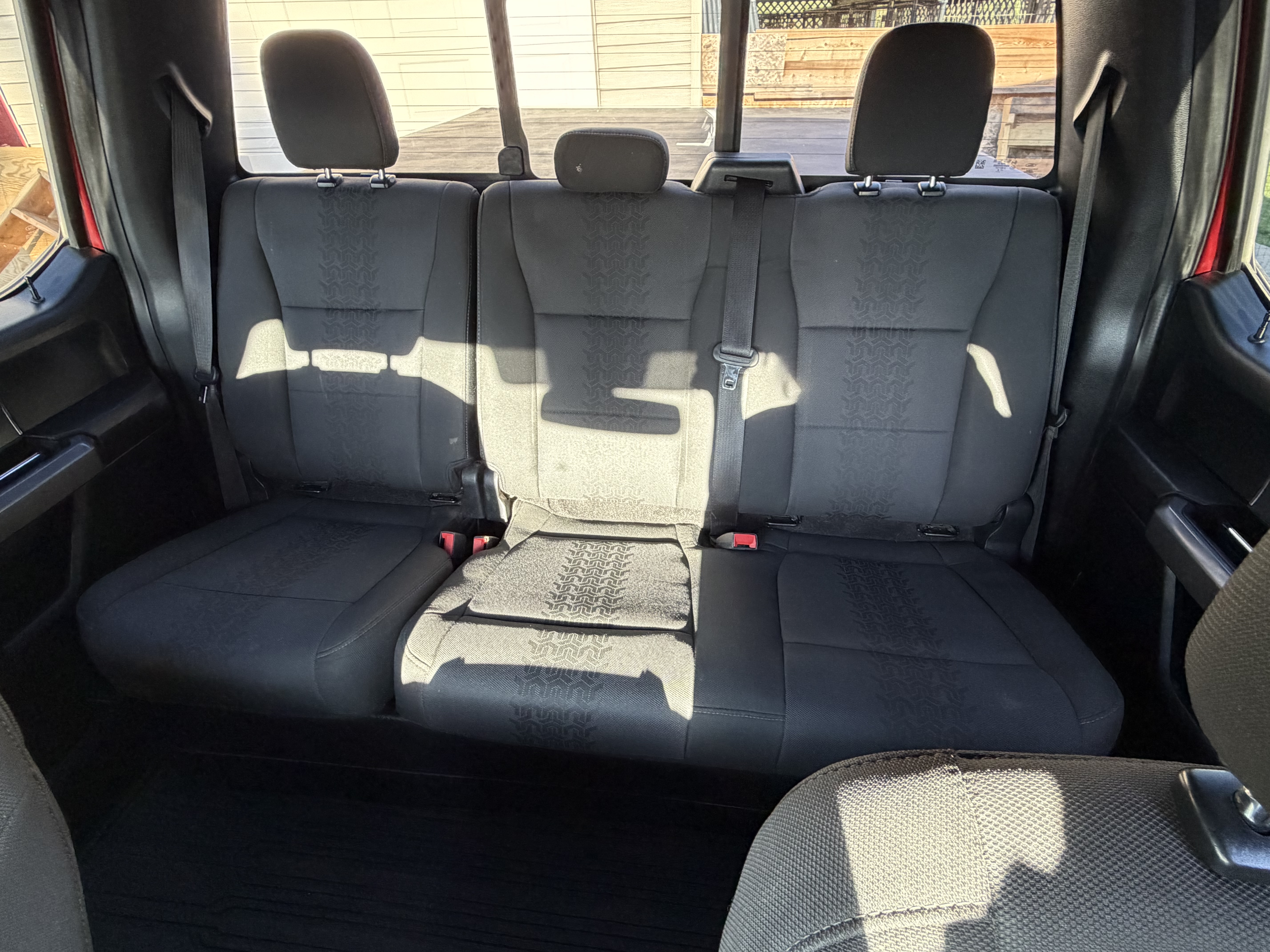 Used 2019 Ford F150 XLT w/ Equipment Group 302A Luxury AWD/4WD image 18