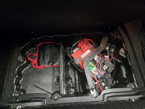 Used 2008 BMW 135i Convertible image 11